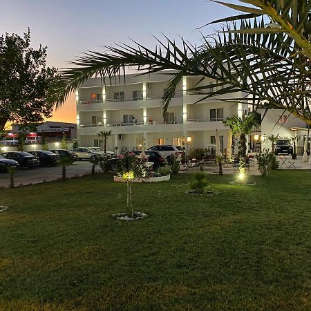 Apartments Vila Sara M 울친 외부 사진