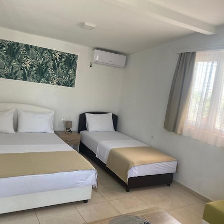Apartments Vila Sara M 울친 외부 사진