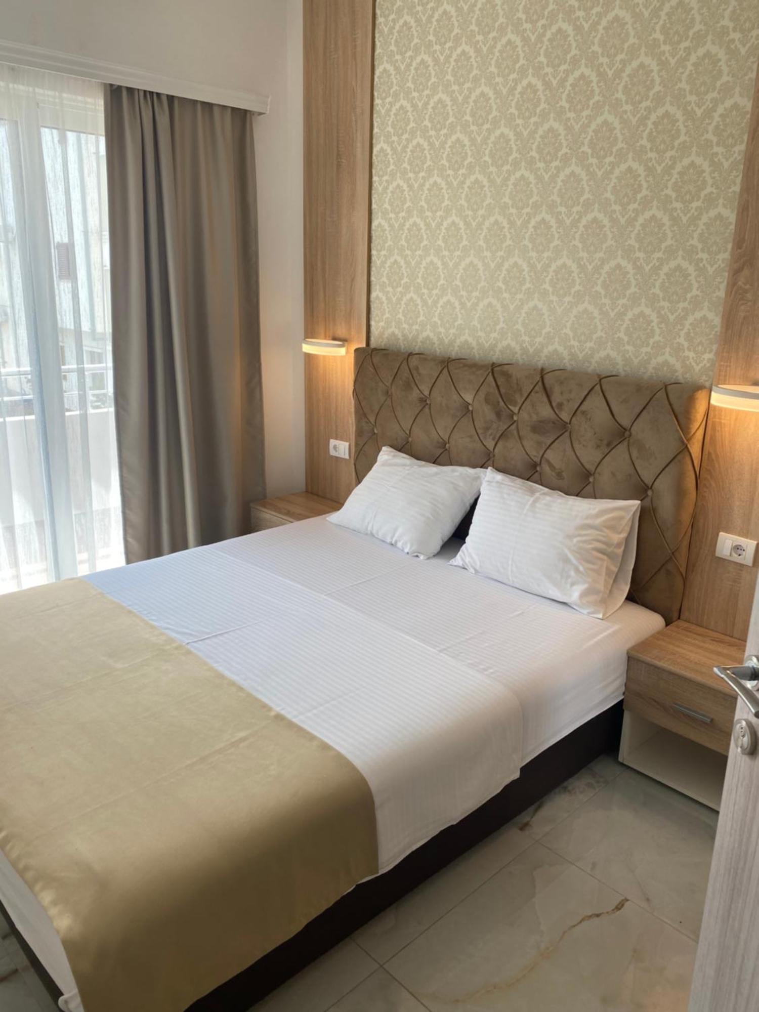 Apartments Vila Sara M 울친 외부 사진