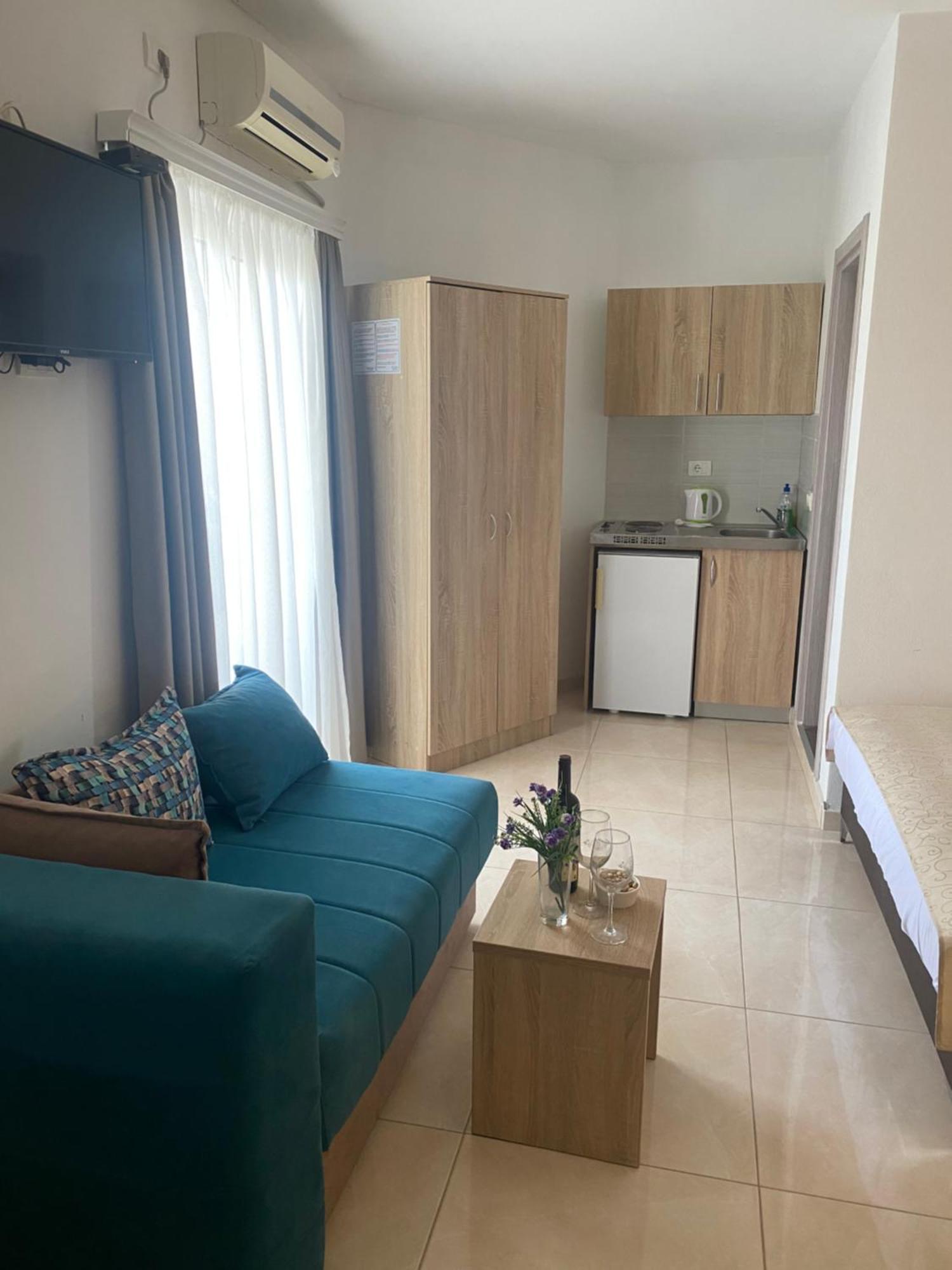 Apartments Vila Sara M 울친 외부 사진